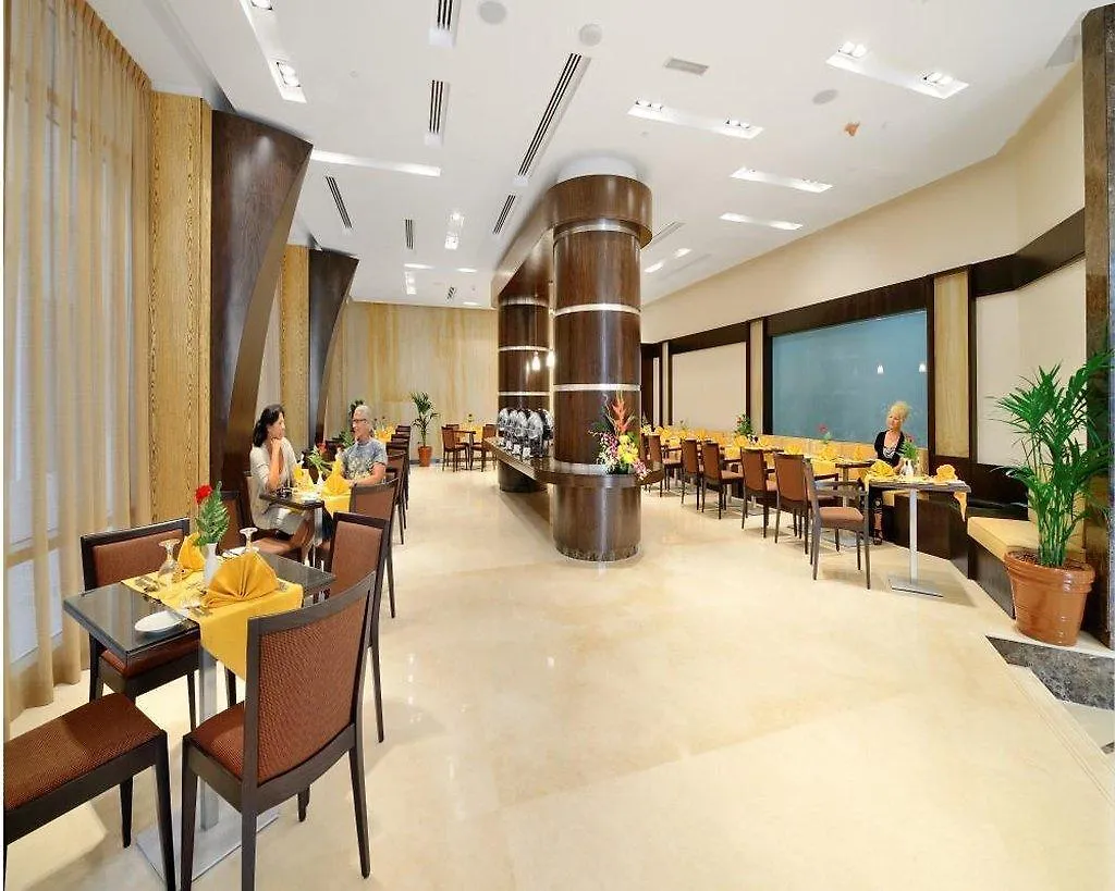 Al Majaz Premiere Hotel Apartments Charjah Appart hôtel